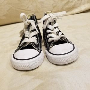 Black toddler converse